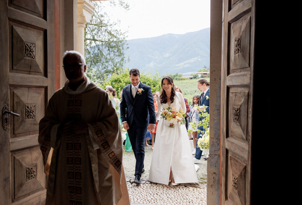 Decorazioni floreali per il Matrimonio nella chiesa di San Valentino a Merano